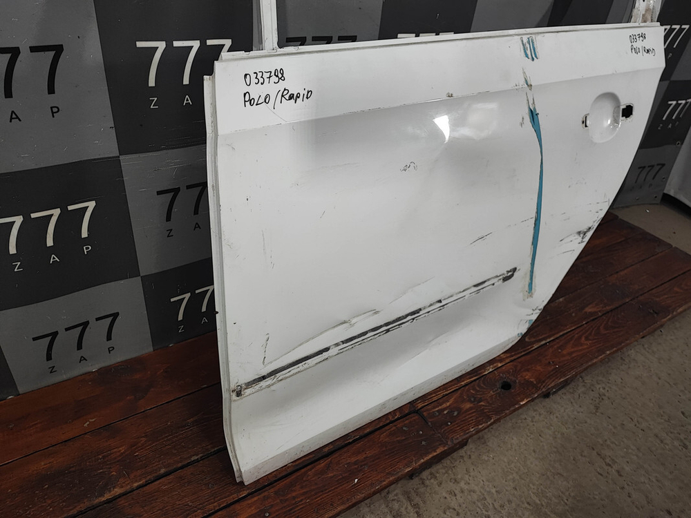 Дверь задняя левая Polo 6 / Rapid 1-2 12-нв Б/У Оригинал 60u833311