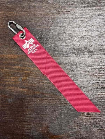 Лента брелок Alpha Industries «Remove Before Flight 2021»