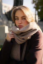 Шарф-палантин бежевый меланж