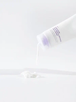 CELIMAX Пенка слабокислотная очищающая Derma Nature Relief Madecica Balancing Foam Cleansing (150 мл)
