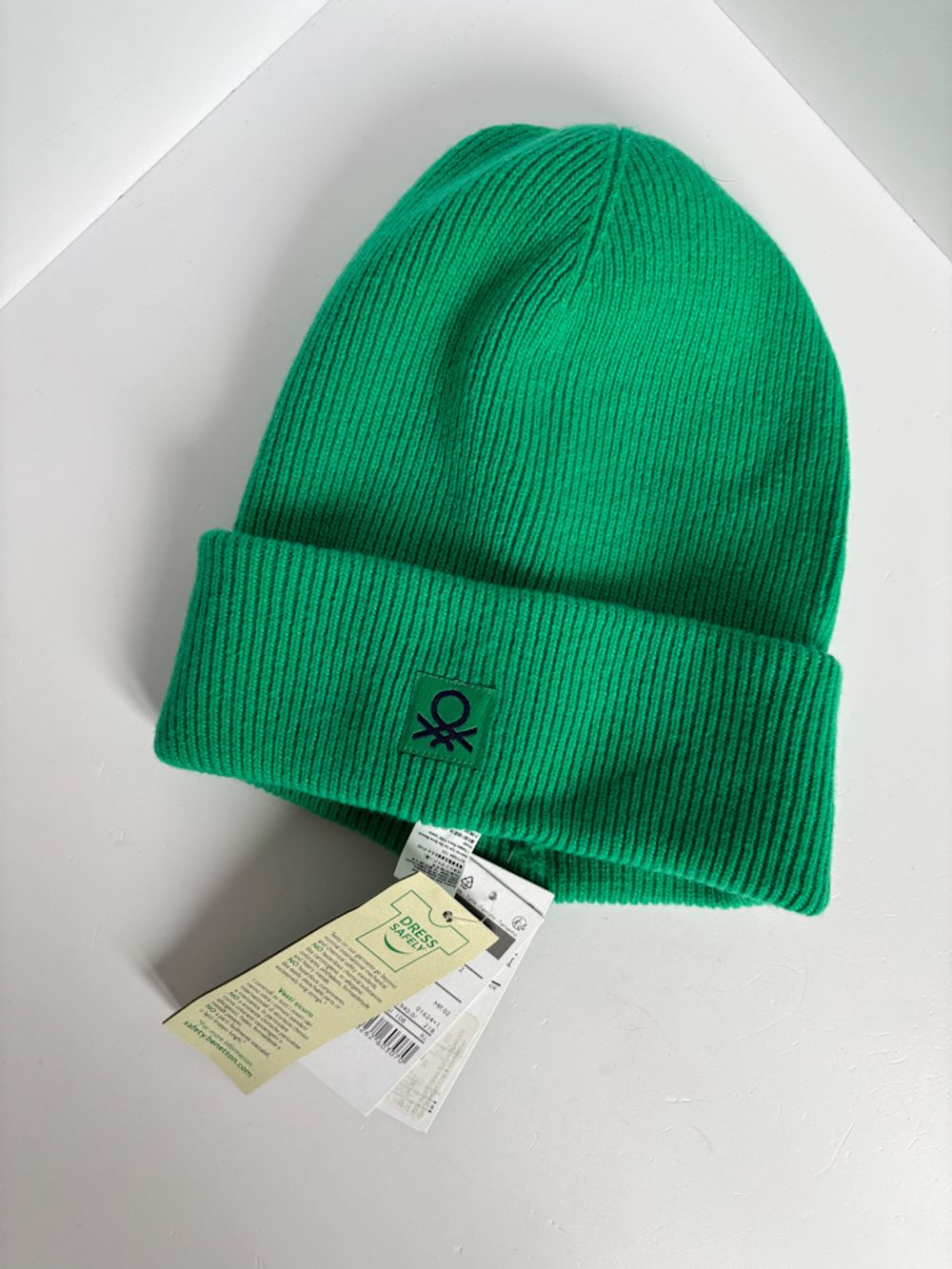 Новая шерстяная шапка с шарфом Benetton, 140-158