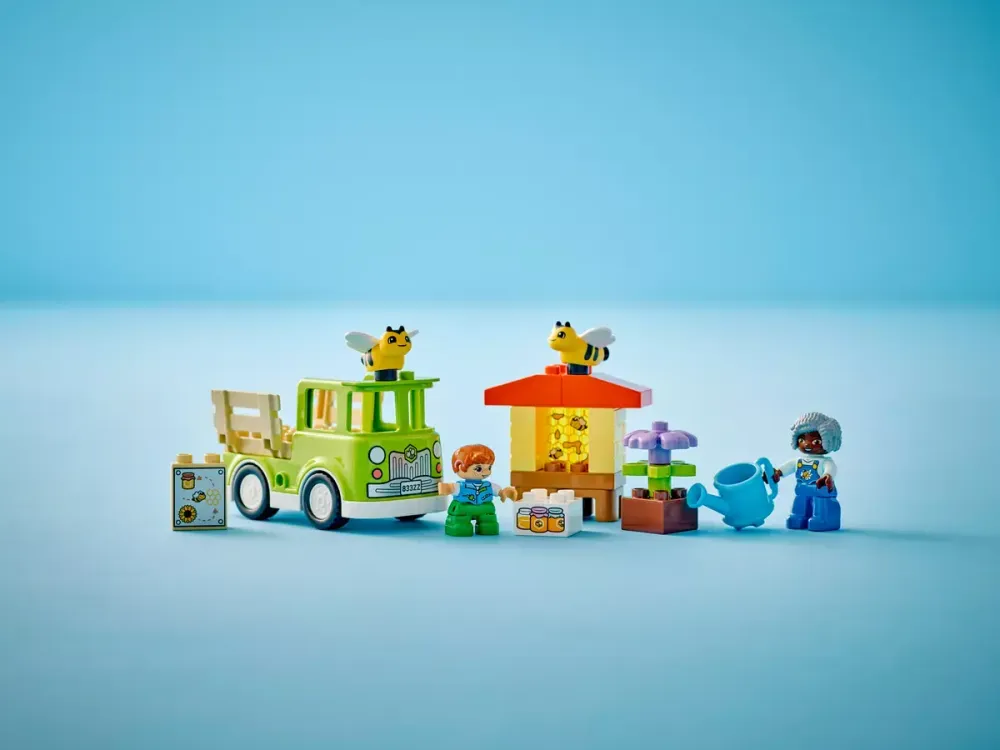 Конструктор LEGO DUPLO 10419 Пчелиная ферма