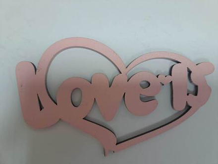 Топпер деревянный "Love is" розовый