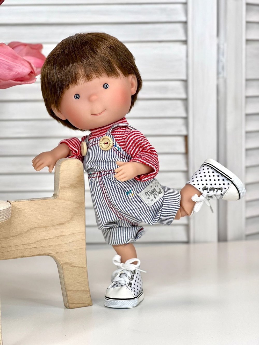 Кукла Nines виниловая 30см PIPPO шарнирная (2913K)