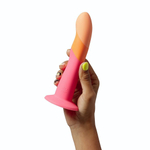 Яркий фаллоимитатор Romp Dizi с присоской - 18 см. (Цвет: оранжевый)