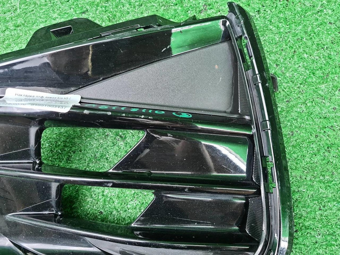 Накладка ПТФ левая Kia K5 (2019-2023)