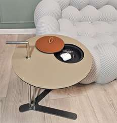 Приставной столик с ручкой 4476, бежевя экокожа