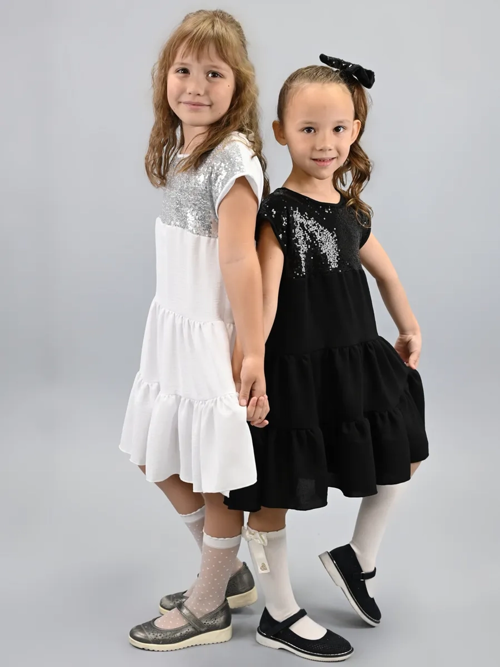 Платье нарядное для девочки с пайетками