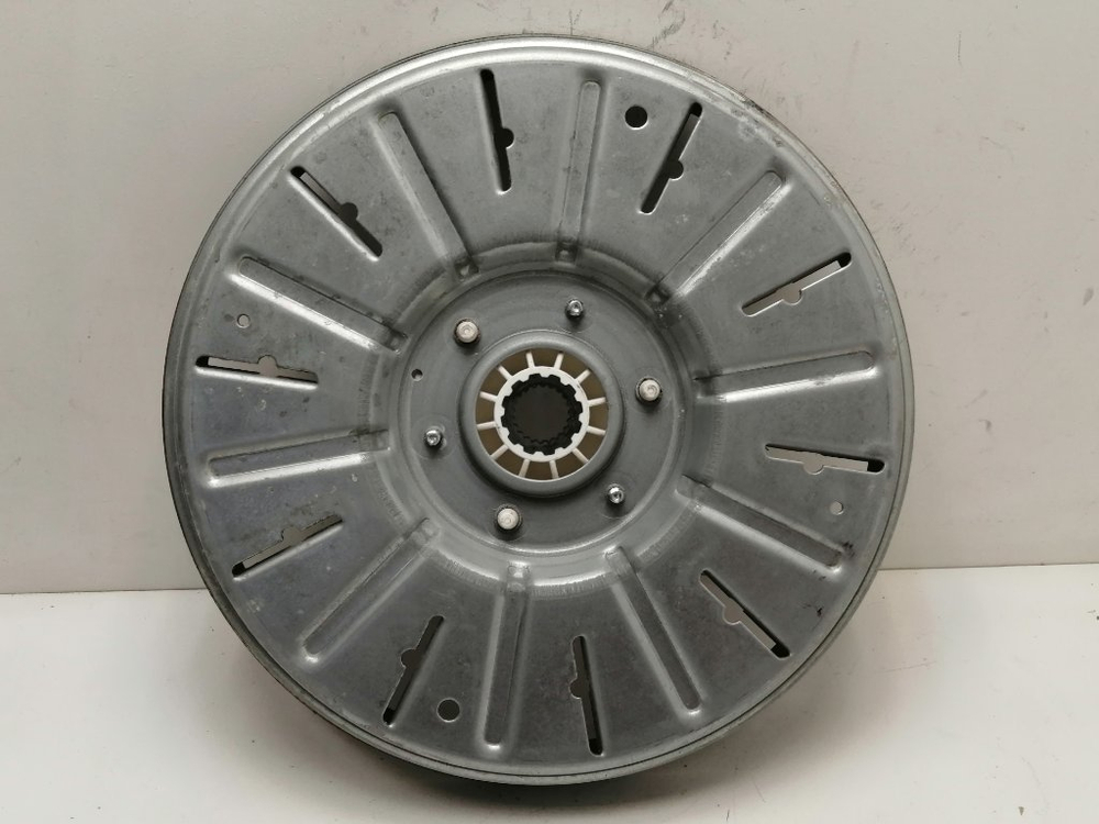 F12A8CDP кт106 Ротор двигателя для стиральной машины LG F12A8CDP б/у