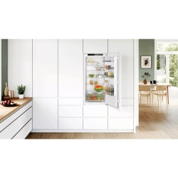 Встраиваемые холодильники Bosch KIR41ADD1