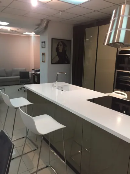 Полубарный стул Neo 65 см, белый