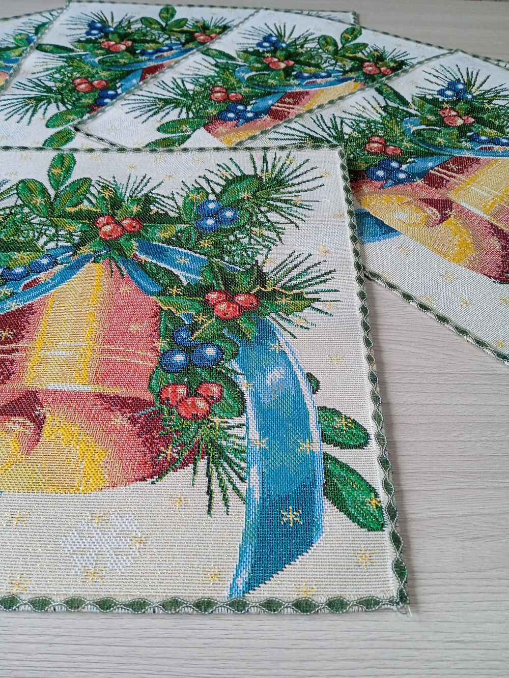 Набор декоративных гобеленовых салфеток Колокольчик 6шт 26х25 см