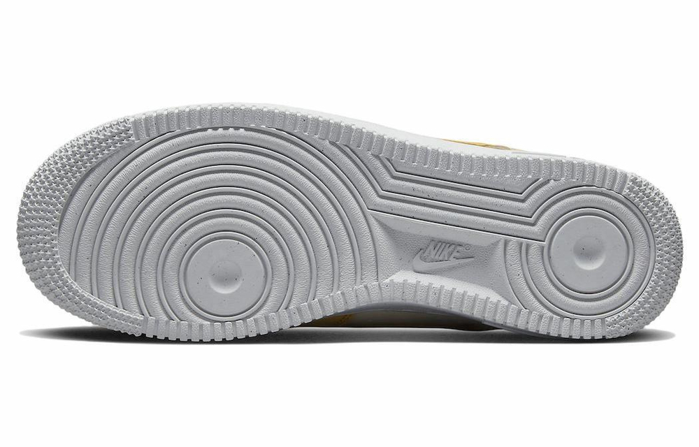 Кроссовки Nike Air Force 1 Low "82" (Женская размерная сетка)