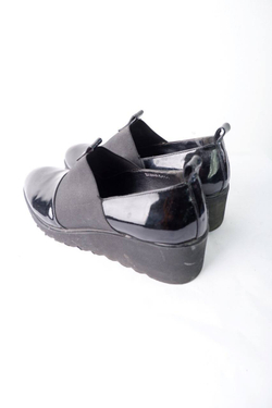 Туфли на танкетке стильные, 36 размер