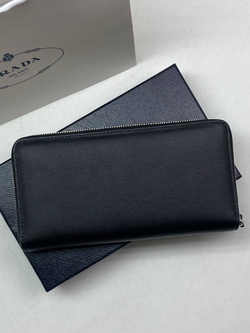 Кошелёк Prada