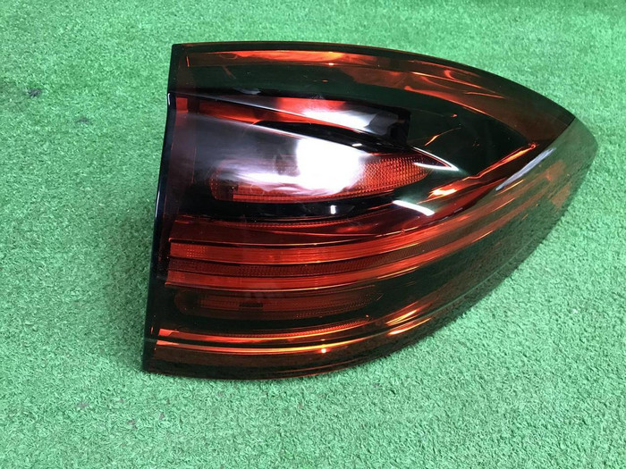 Фонарь правый внешний Porsche Cayenne 2 958 14-18