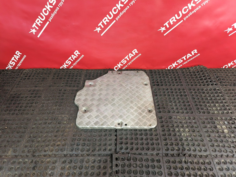 Экран тепловой верхний 2019г