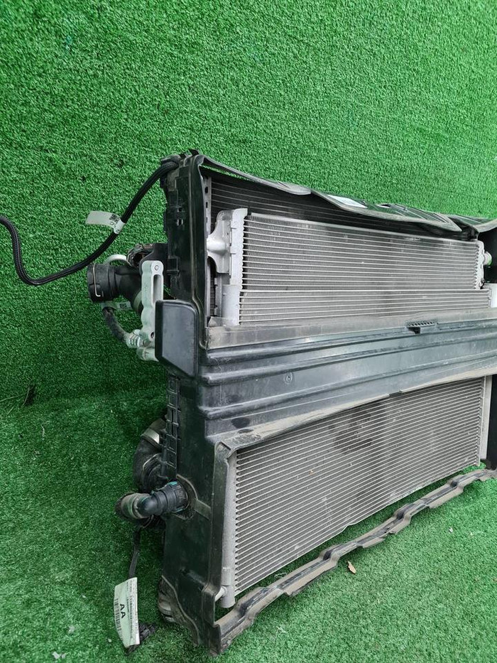 Кассета радиаторов LR Discovery Sport (2019-н.в.)