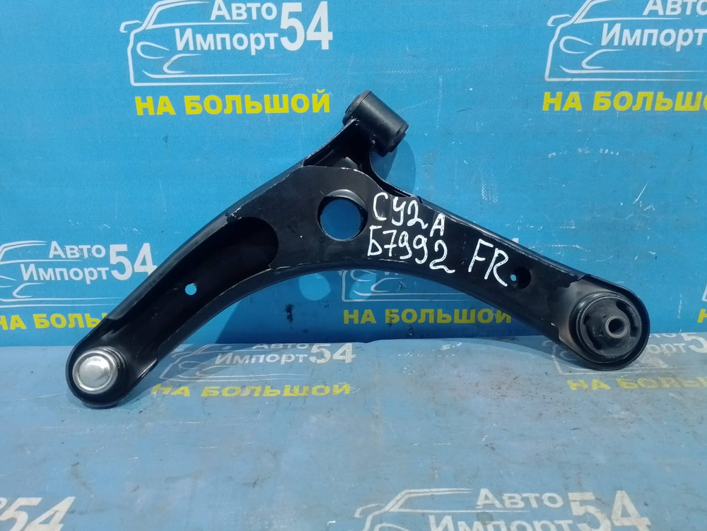 Рычаг передний правый MITSUBISHI LANCER 2007-2016