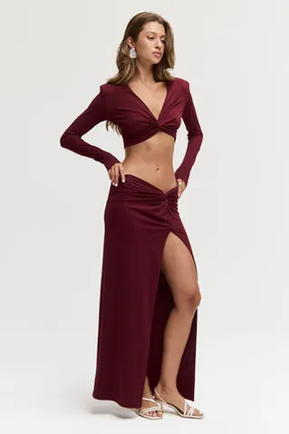 Юбка из вискозы с перекрутом цвета бордо