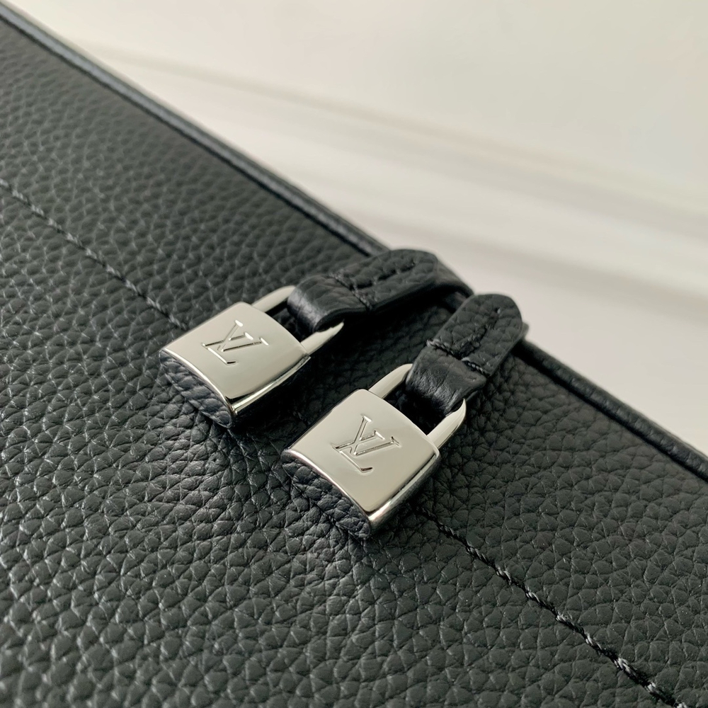 Louis Vuitton Flore