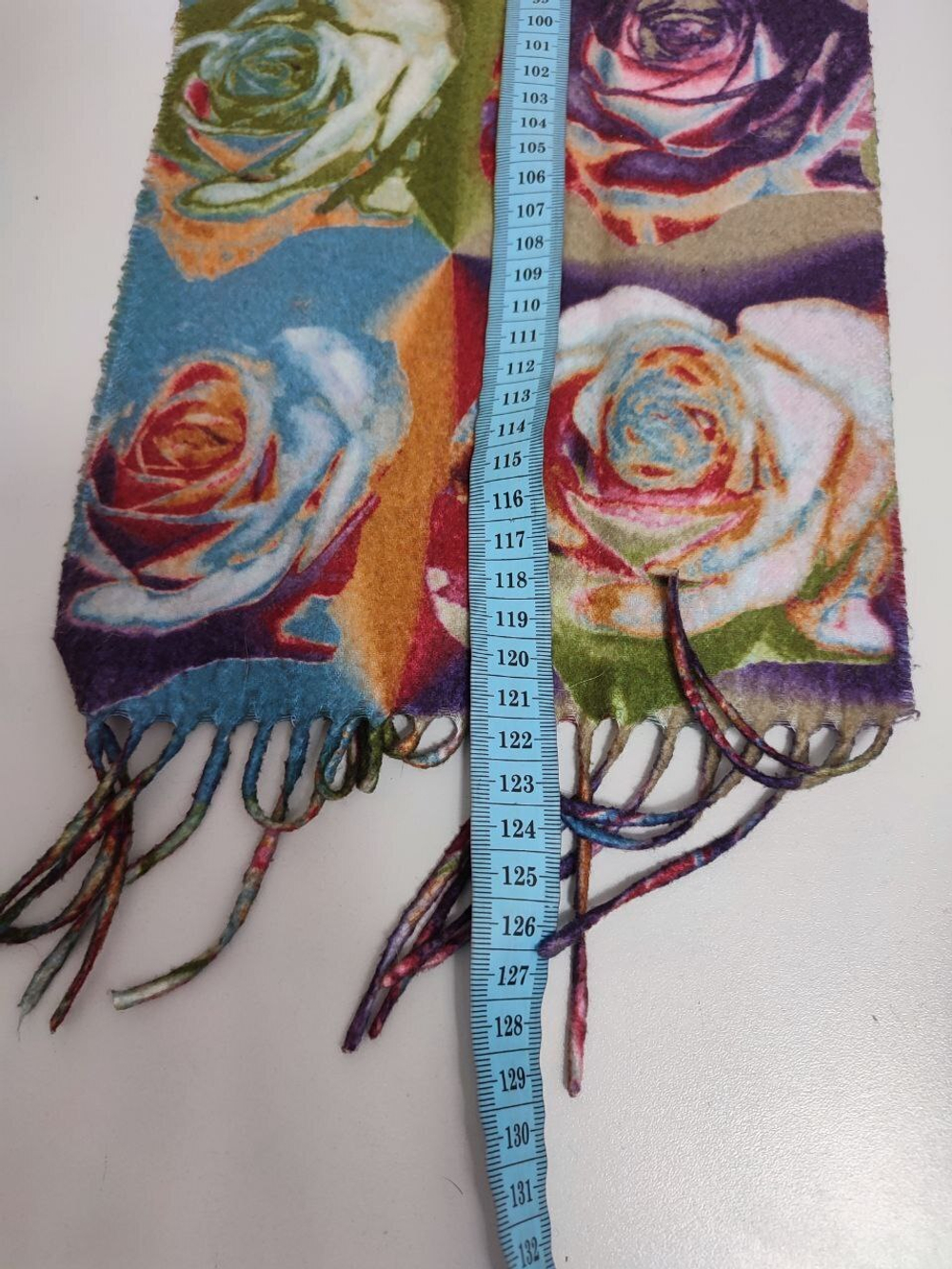 Шарф  цветочный