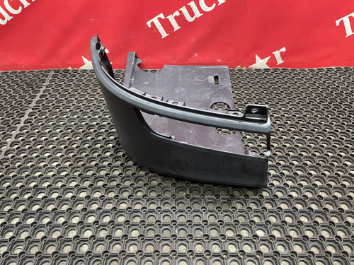 Угол бампера правый 2019г.