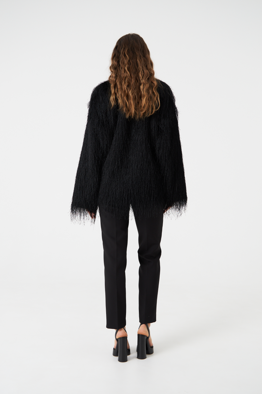 Кардиган из бахромы