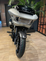 Harley-Davidson CVO Road Glide ST 121 (Mercury Silver) 2025