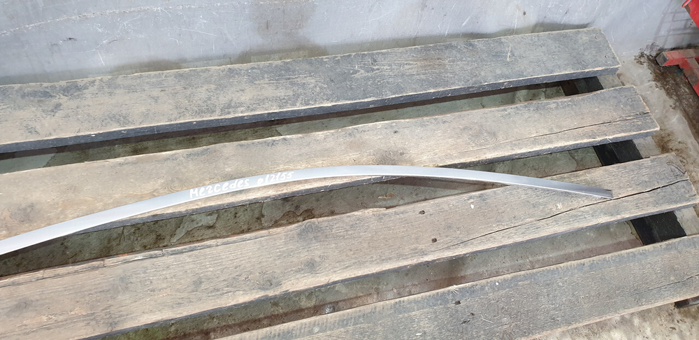 Молдинг двери передней левой Mercedes S (W222) 13-20 Б/У Оригинал A2226989500