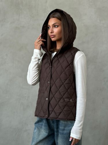 Шоколадное шерстяное пальто с утепленным жилетом