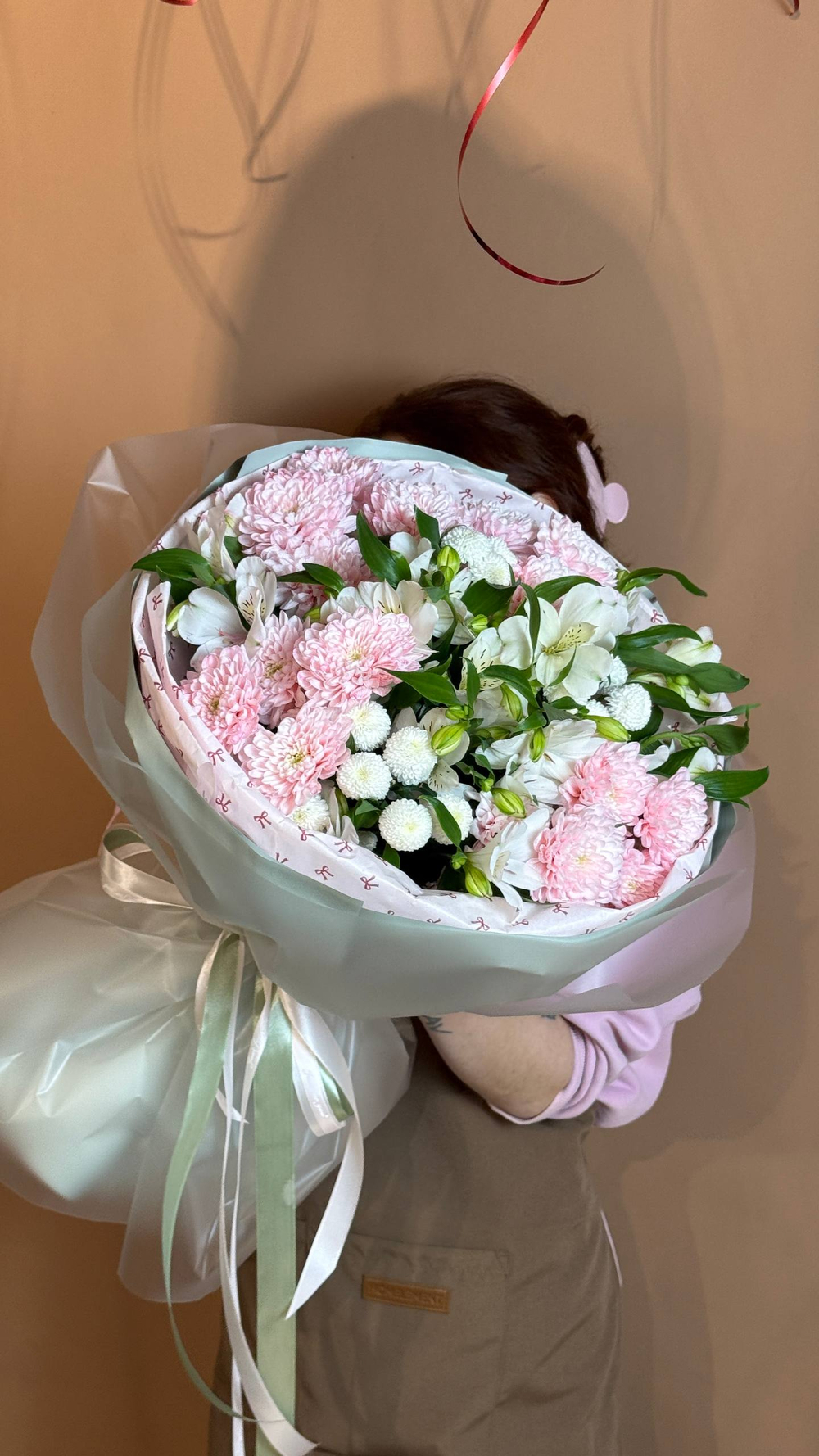 Букет "Алина" Альстромерия, хризантема, пуговки