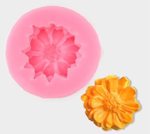 Молд для заливки Доляна «Цветок», силикон, 4.5×4.5×1.4 см