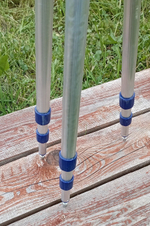 Подставка с телескопической треногой