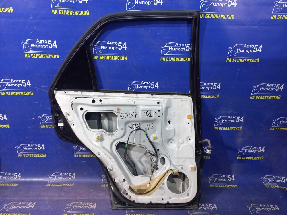 Дверь задняя левая TOYOTA HARRIER 1997-2003