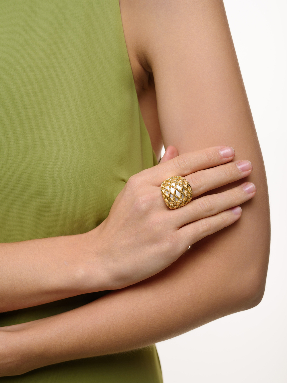 Кольцо "Domed Diamond Shape"