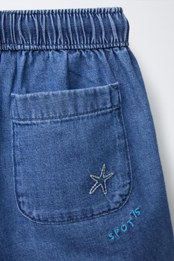 ZARA ДЖИНСОВЫЕ ШОРТЫ С ВЫШИВКОЙ «ПАЛЬМА», СИНИЙ