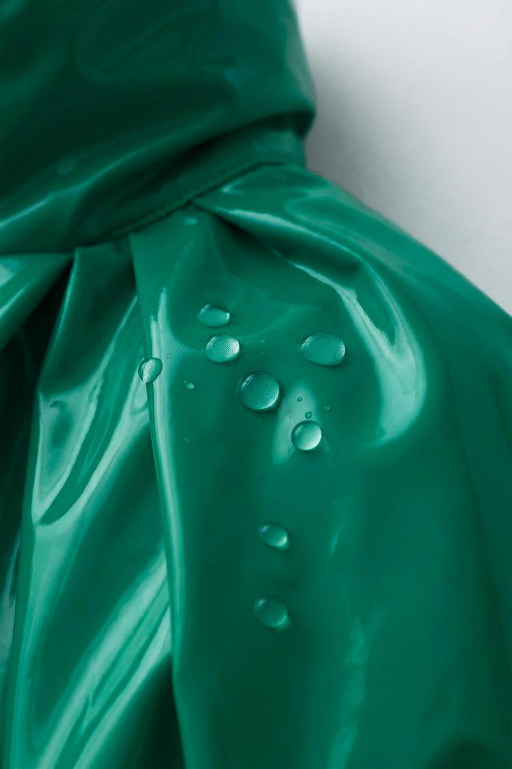 ZARA БЛЕСТЯЩИЙ ДОЖДЕВИК WATER RESISTANT, ЗЕЛЕНЫЙ