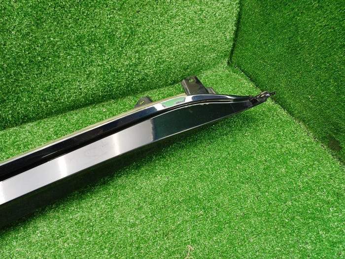 Накладка порога левая BMW X7 G07 (19-нв) M-paket