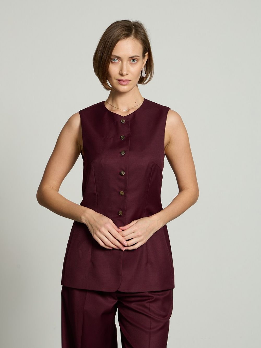 Жилет Каролина бордо шерсть