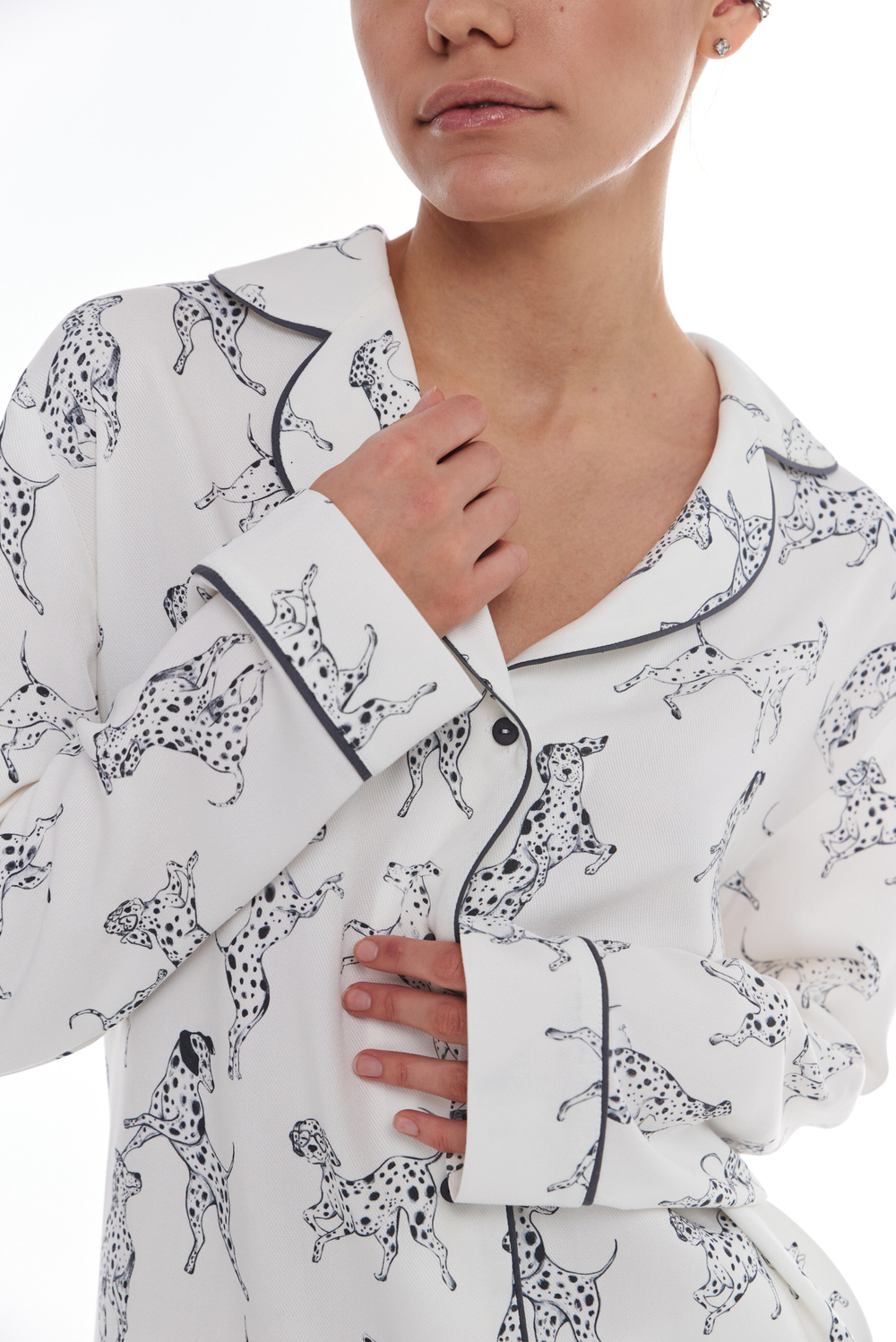 Пижама из вискозы - M размер (тройка)