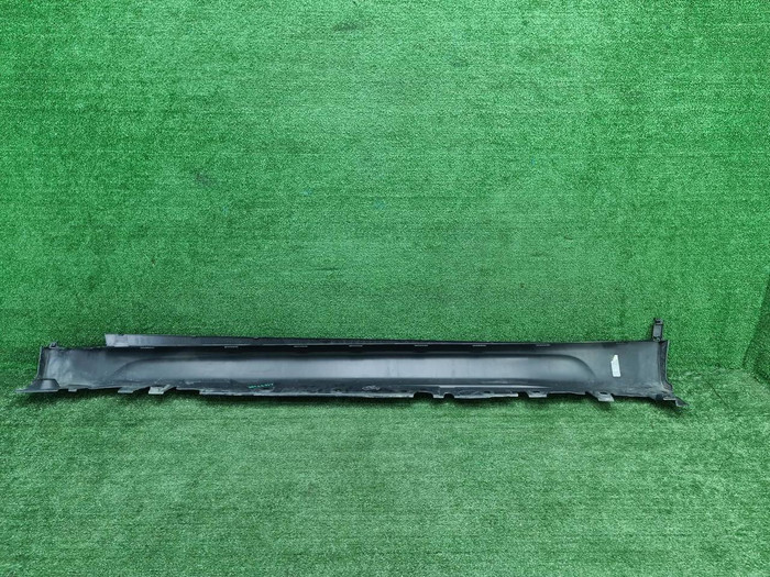 Накладка порога правая BMW X5 F15 (2013-2018)