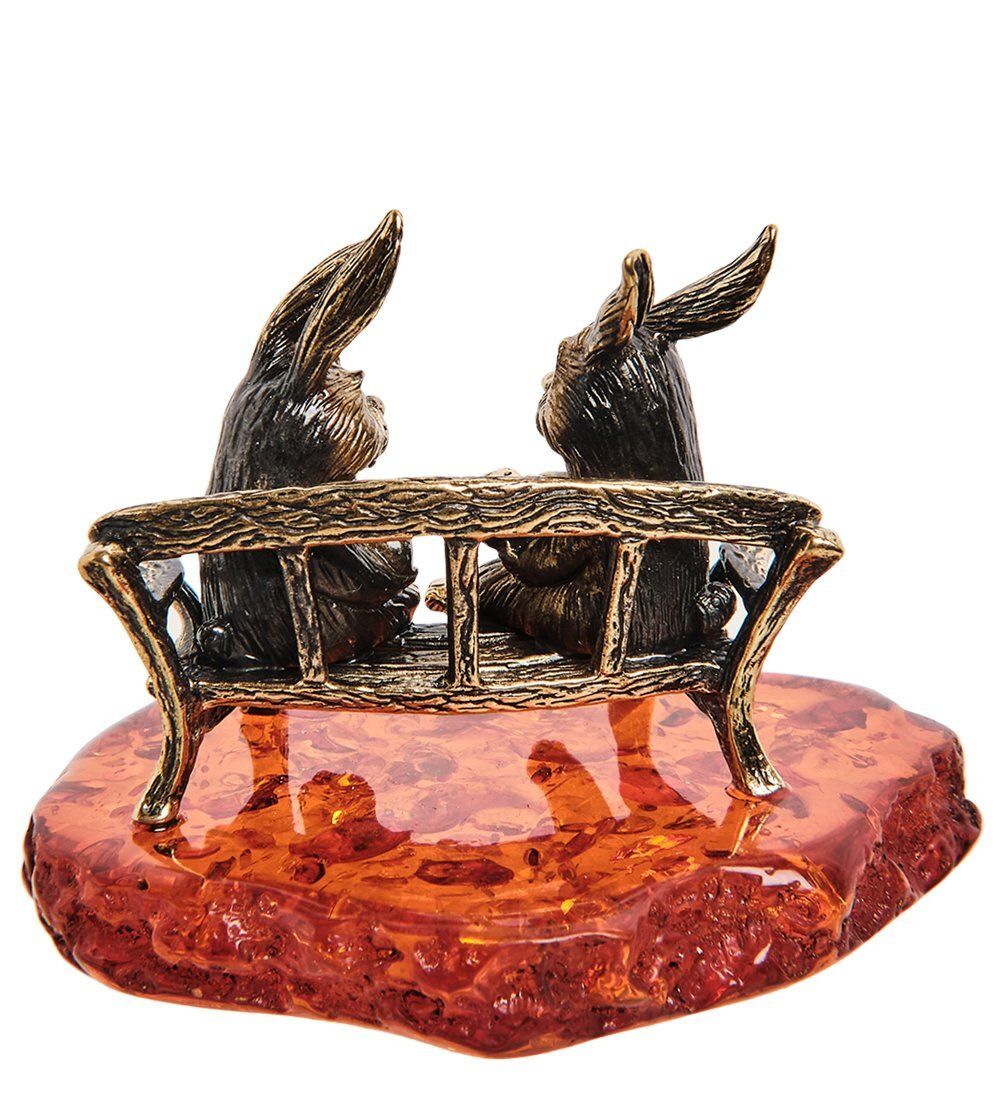 Народные промыслы AM-2727 Фигурка «Зайчцы счастливая семья» (латунь, янтарь)