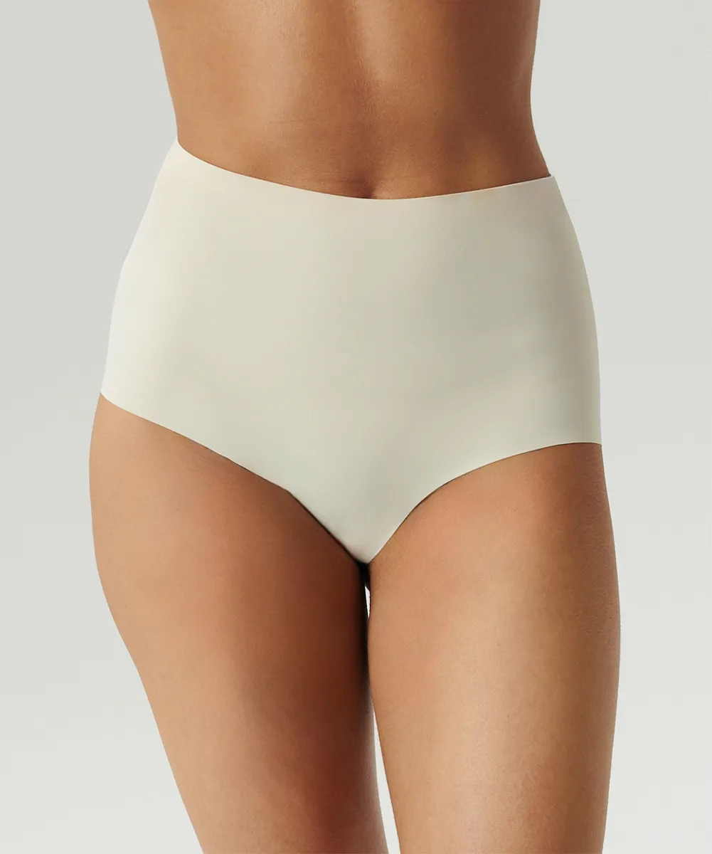 Трусы женские бесшовные макси Atlantic, нейлон/эластан, светло-бежевые, LS-003