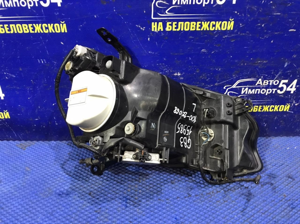 Фара передняя левая Honda FREED SPIKE 2010-2011