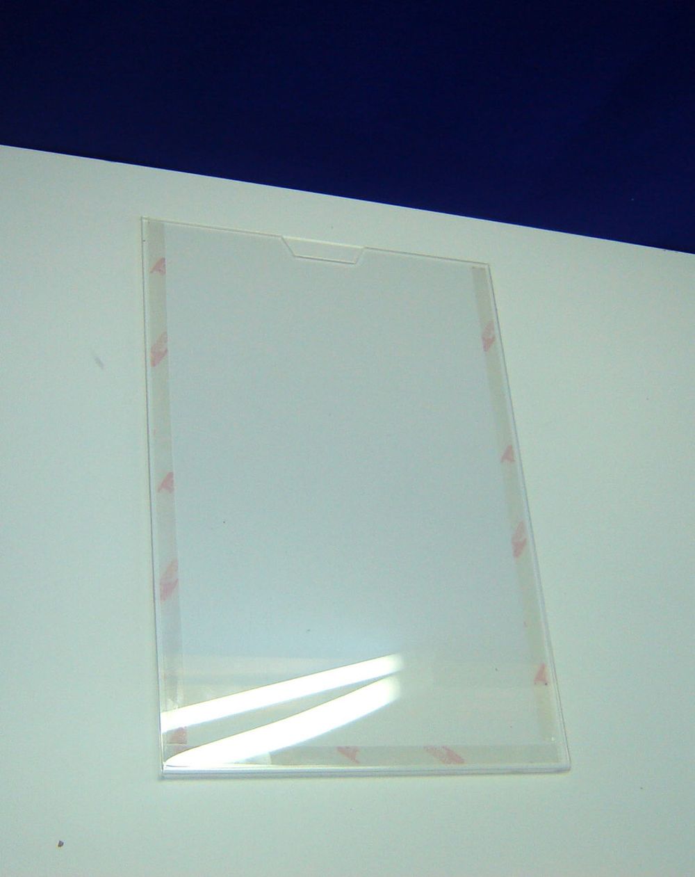 Карман информационный КП ос-гн верт на скотч А4+скотч