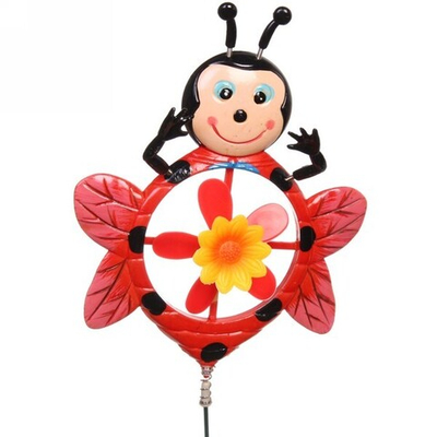 Фигура на спице «Летняя божья коровка» 19*40см ветрячок для отпугивания птиц