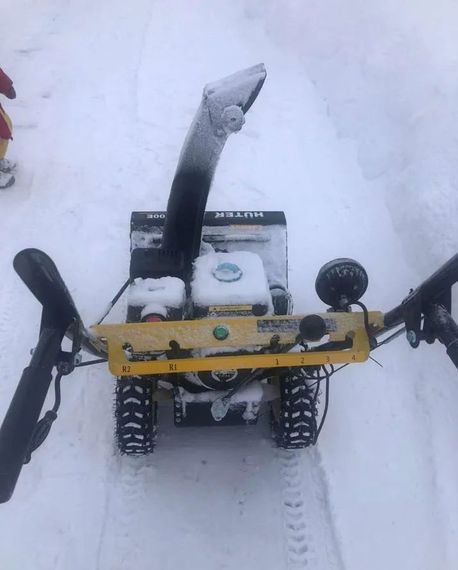 Снегоуборщик HUTER SGC 4000E Б/У