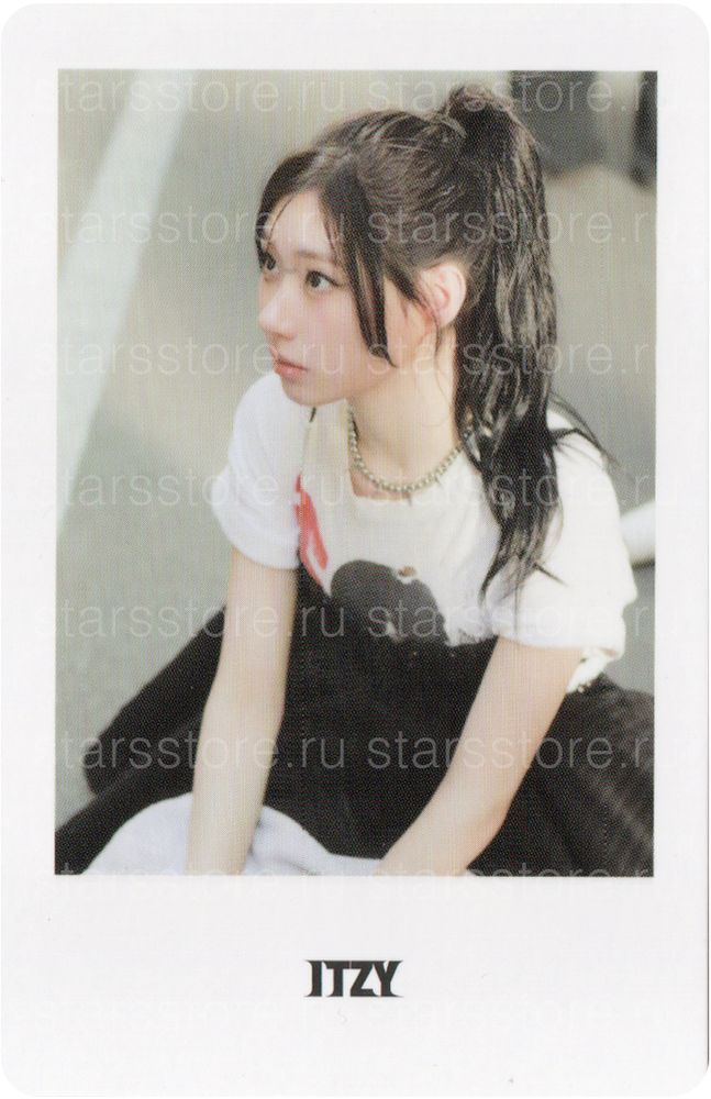 Полароид Chaeryeong ITZY - TUNNEL VISION (MAKESTAR)