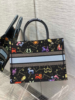 Christian Dior Book Tote 36 cm